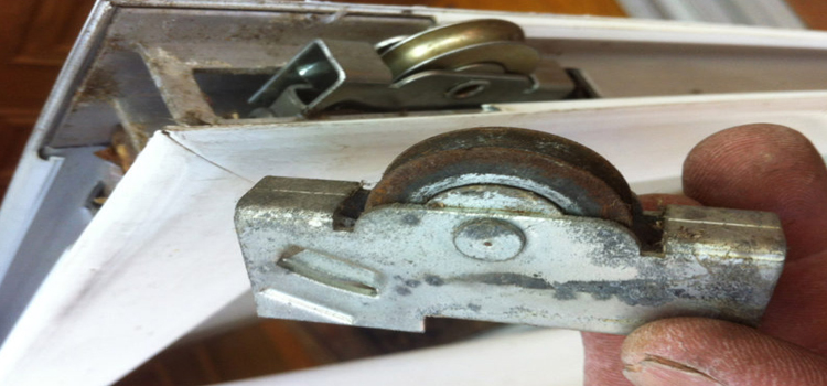 screen door roller repair in Anaheim